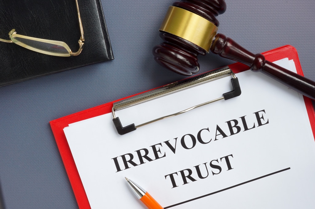 Revocable Trust Vs. Irrevocable Trust: What's The Difference?