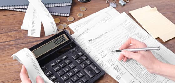 Tax Basics: Understanding The Difference Between Standard And Itemized Deductions