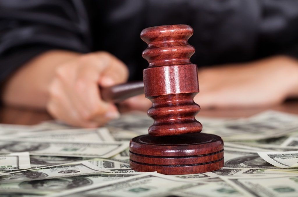 The Best Ways To Protect Your Money Legally In A Lawsuit